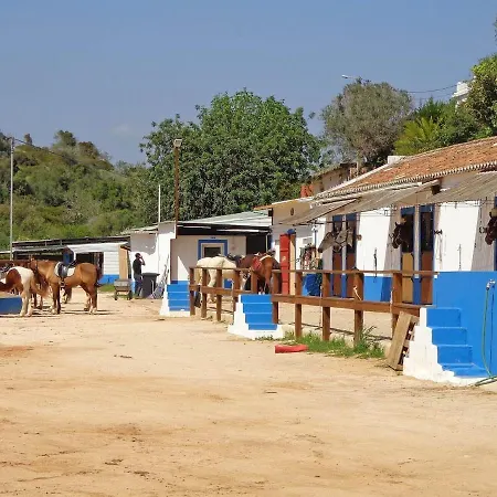 Villa Luxury 2 Bedroom On Quinta Da Saudade