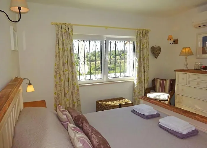 Villa Luxury 2 Bedroom On Quinta Da Saudade Pêra