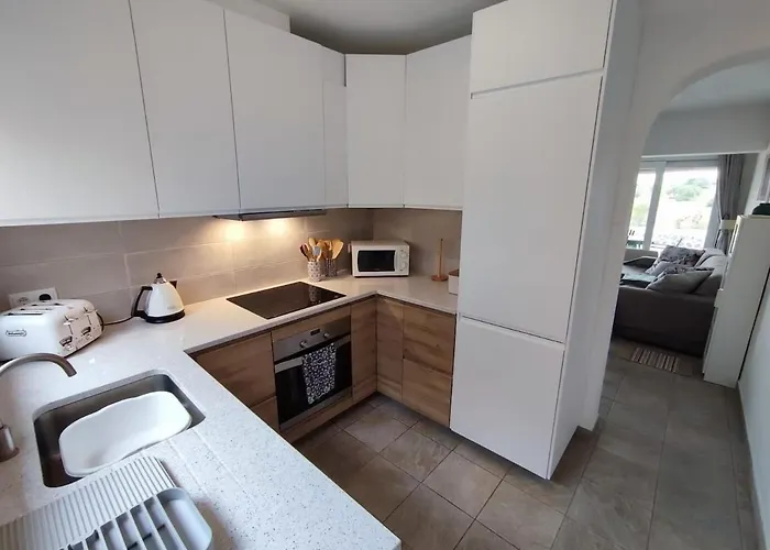 Villa Luxury 2 Bedroom On Quinta Da Saudade Pêra