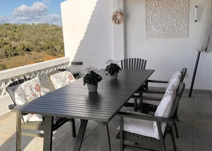 Villa Luxury 2 Bedroom On Quinta Da Saudade